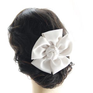Extra large hair flower for a bride, satin flower hair clip, belt flower, floral brooch, fabric flower hair clip, satin hair clip