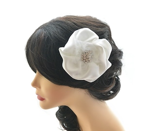 Wedding hair flower, white satin flower, bridal flower comb, hair fascinator, fabric hair accessories