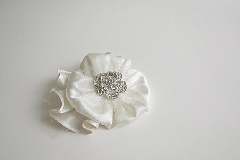 White Flower Hair Comb White Swan Bridal Head Piece
