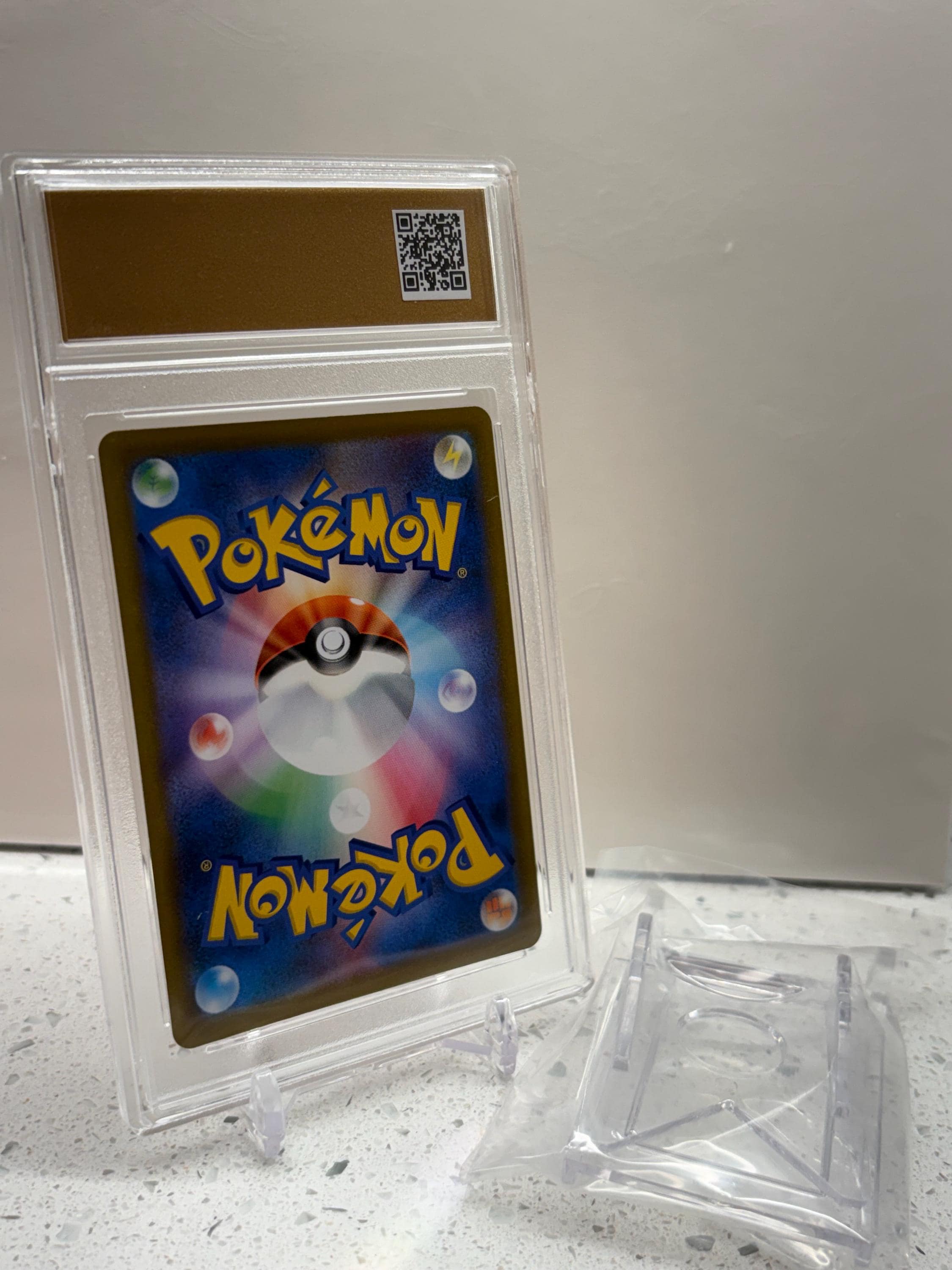 Authentic 2021 Pokémon #017/184 Charizard Vmax Climax Holo TCT