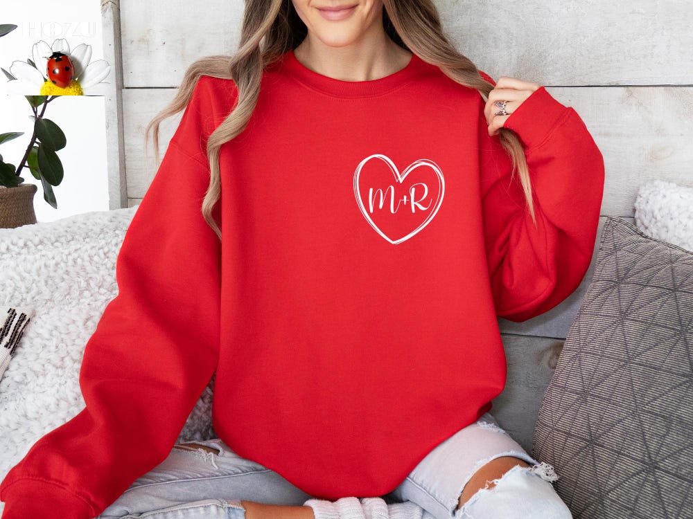 Custom Valentine Heart Sweatshirt, Cute Valentine Sweatshirts, Valentine Sweatshirts, Vintage Valentine Sweatshirt, Valentine Pullover Trendy Fashion
