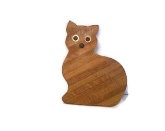 Big Kitty Cutting Board Handcrafted from Mixed Oak Hardwoods