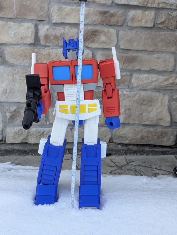 Articulated 3D Printed Optimus Prime G1 Figurine: More Than Meets