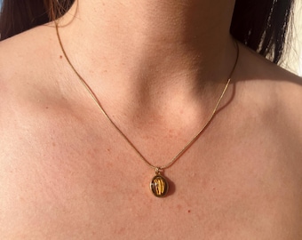 Tiger Eye Pendant Necklace – 18K Gold Plated Stainless Steel, Minimalist Gold Jewelry