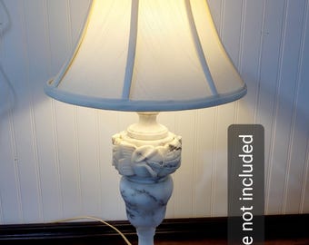 Vintage Italian Neoclassical Art Deco Hand-carved Alabaster / Marble Lamp