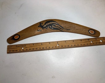 Wooden boomerang, hand made Australian tool, returning boomberang, gift, game