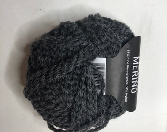 Mojito Merino, Plymouth Yarn, merino and nylon yarn, charcoal gray, number 22