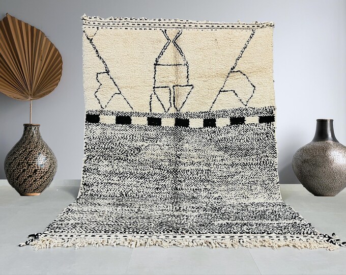 Authentic Beni Ourain Berber Rug Black White - Geometric Moroccan Wool Rug - 6.6x9.3ft / 201x284cm - Handwoven Boho & Modern Decor -