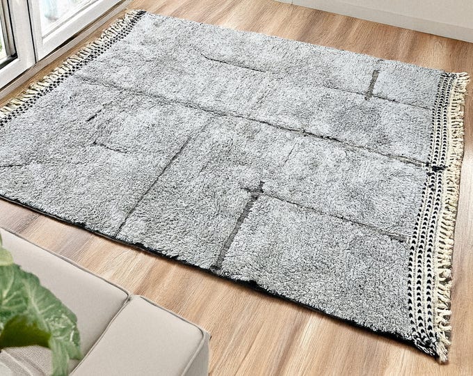 Large Authentic Beni Ourain Rug Black & White   210x259cm (6.8x8.4ft)- Pure Wool Moroccan Berber Rug, Boho Chic Decor