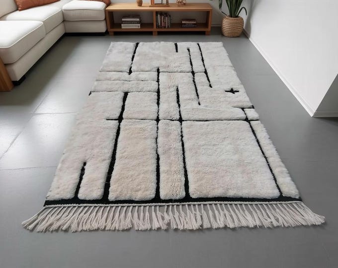 Moroccan Beni Ourain Rug – Handmade Wool Carpet – Minimalist Berber Design – Custom Sizes