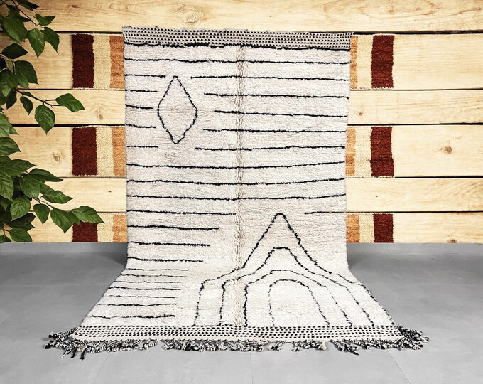 Beni Ourain Berber Rug Black and White 187x311 cm (6.1x10.2 feet) - Authentic, Modern, Minimalist, Bohemian