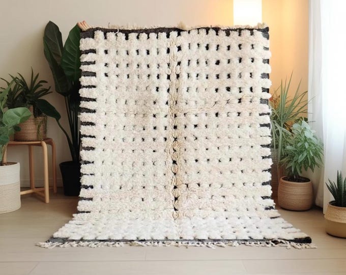 Black and White Moroccan Rug – Handmade Wool Berber Carpet with Dotted Pattern – Modern Minimalist Area Rug – Luxury Boho Moroccan Decor