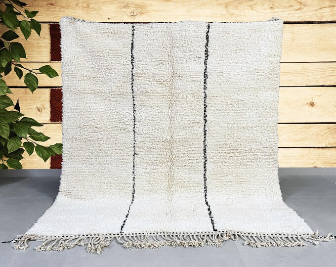 Unique Beni Ouarain Rug - Custom Hand-Knotted Moroccan Wool Rug - Orange and White Geometric Design - 50% OFF - FREE SHIPPING