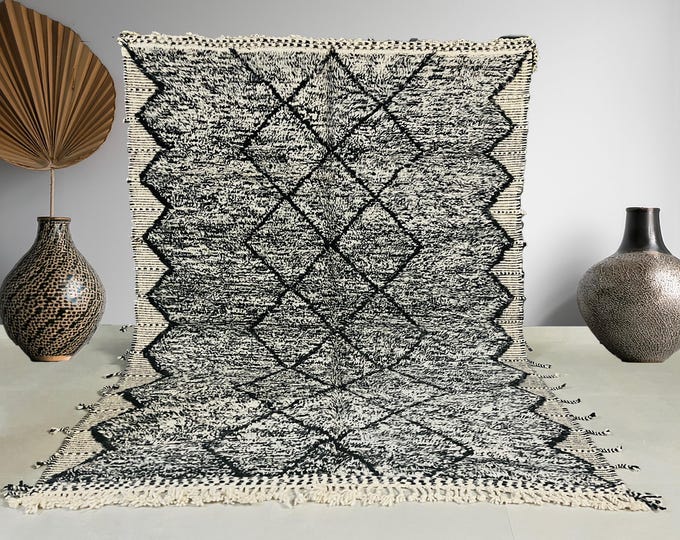 Large Beni Ourain Rug Black White 200x280cm (6.6x9.2ft) - Handmade Moroccan, Natural Wool, Geo Chic