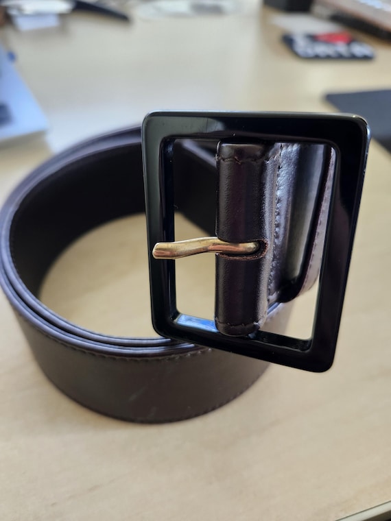Vintage Yves Saint Laurent Black Leather Belt: Wide Women display picture 1