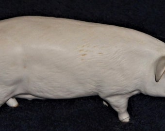 Hog / PIG – Designed by ARTHUR GREDINGTON – Beswick, England– Bone China