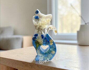 Resin Cat Figure with Real Dried Flowers | Handmade Desk, Home Decor, Cat Lover Gift
