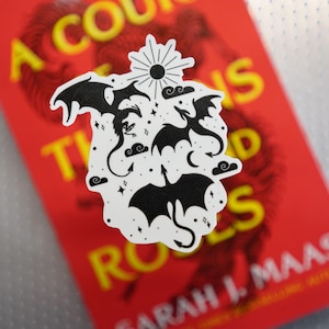 Drachen Aufkleber | Vierter Flügel Aufkleber | Eisen Flamme Aufkleber | Drachen Aufkleber | Bücherwurm Sticker | Kindle Sticker | Laptop Sticker |SJM Sticker
