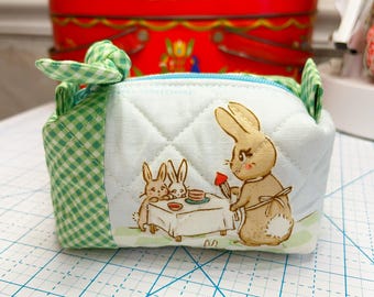 Small Quilted Boxy Pouch