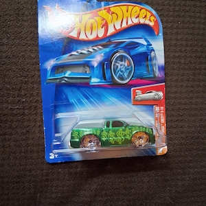 2005 Hot Wheels Tooned Chevy S-10  First Edition, #89 of 100, Chrome Wheels Gift for Chevy Truck Fans