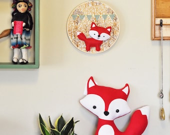 Party Fox in the Forest Wall Hanging - Embroidery Hoop