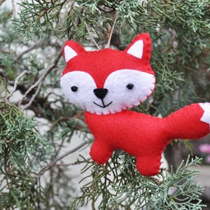 Friendly Red Fox Christmas Ornament Baby Shower Party Favor image 3