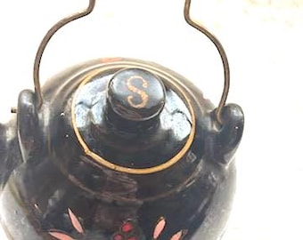 Vintage Japanese redware saltshaker