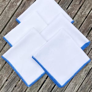Five beautiful vintage French white linen napkins with blue embroidered edges - vintage French - vintage home