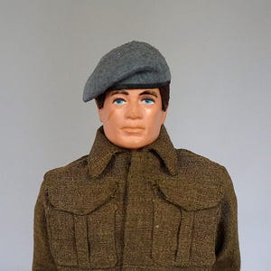 Banjoman Custom Made Beret For Vintage Action Man / G.I. Joe - Grey.
