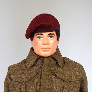 Banjoman Custom Made Beret For Vintage Action Man / G.I. Joe - Airbourne Maroon.
