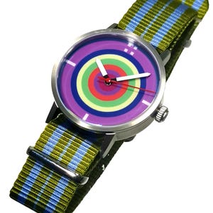 Colorful Ladies Designer Watch with Concentric Pattern, Fashionable and Unique