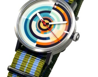 Reloj de pulsera único y colorido de acero inoxidable para mujer, diseño moderno n.° 185