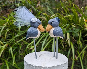 ¡Nuevo! Shoebill Wedding Cake Topper - Topper de pastel tallado a mano, personalizado y personalizado para una boda tropical