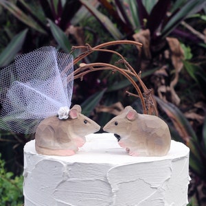 Field Mouse Wedding Cake Topper - Handcarved, wooden Bride and Groom Mouse Wedding Cake Topper