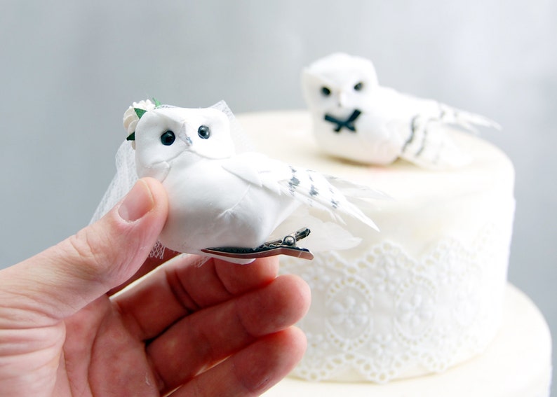 Snowy Owl Cake Topper for a Magical Wedding: Snowy Owl Bride & Groom image 3