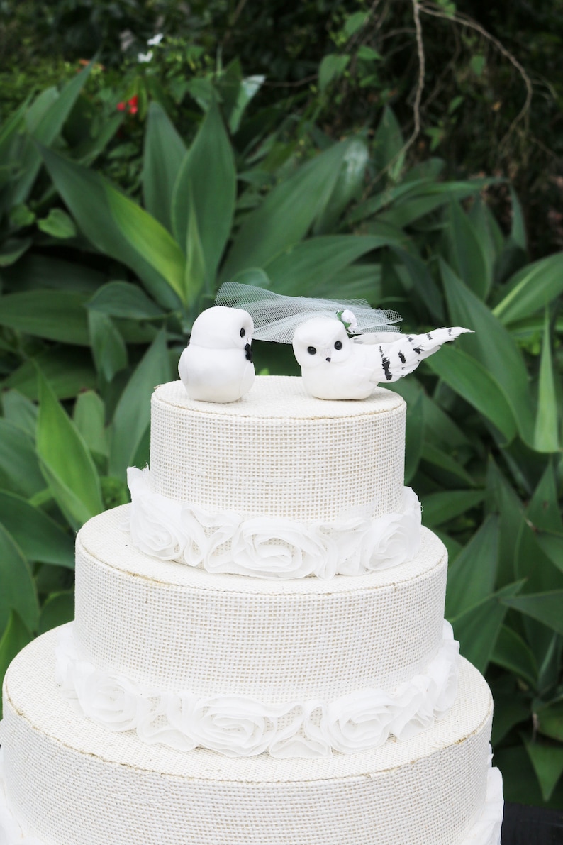 Snowy Owl Cake Topper for a Magical Wedding: Snowy Owl Bride & Groom image 6