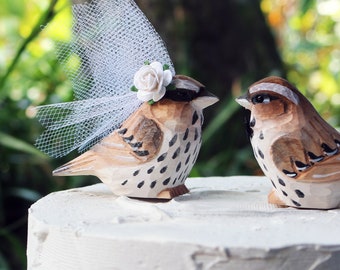 Topo de bolo de casamento de pardal: topo de bolo de madeira esculpido à mão para noivos apaixonados