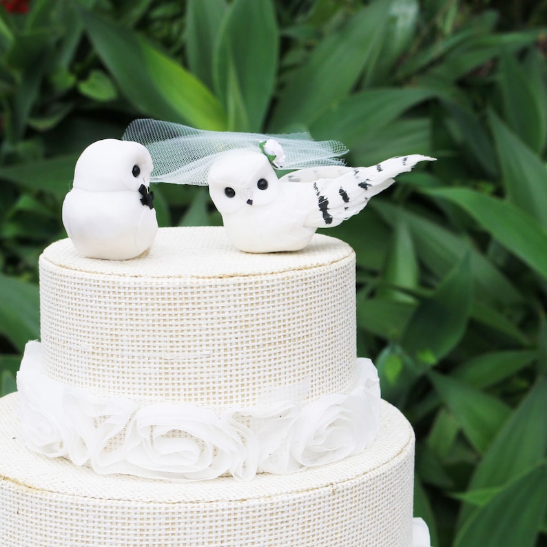 Snowy Owl Cake Topper for a Magical Wedding: Snowy Owl Bride & Groom image 9