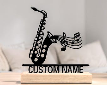 Targa personalizzata per sassofono con nome, insegna in metallo personalizzata a tema musicale, decorazione per sala jazz, regalo per musicisti, oggetto ricordo rustico per la casa.