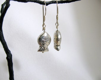 Sterling Silver Hill Tribe Fish Bead Earrings RKS264