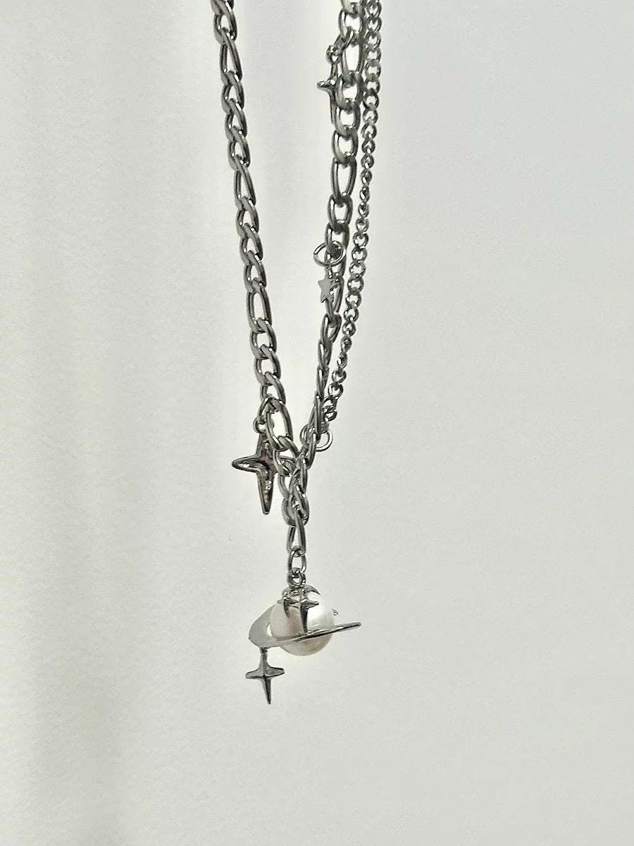 Saturn necklace vivienne westwood - Etsy 日本