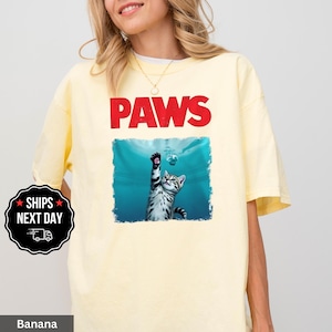 Paws Kitten Jaws T-Shirt | Funny Cat Tee | Unisex Vintage Style | Cute Gift for Cat Lovers | Movie Parody Meme Gag Shirt | Comfort Colors