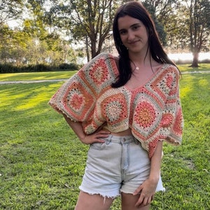 Padrão de crochê: Blusa de crochê Sunshine Summer - Roupa de praia feminina de verão imagem 2