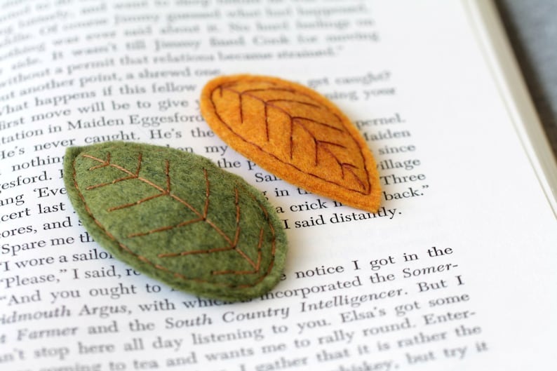 Fall Leaf Clips. Autumn Hair Accessory. Leaf Barrette. image 1