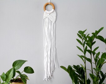 Minimalist Circle Macrame. Round Macrame Wall Hanging.