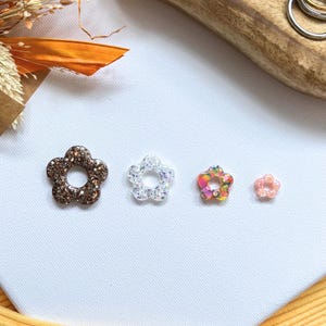 Fleurs interchangeable en résine et paillettes pour créoles, boucles d'oreilles