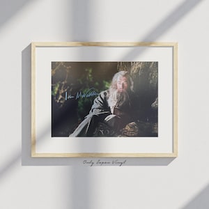 Ian McKellen Hand-Signed Autographed 20x30cm Photo (Lifetime COA)
