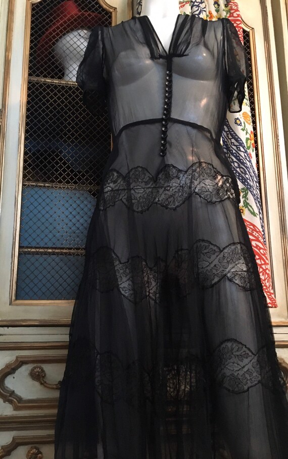 1930’s silk chiffon and lace Black Parisian chic d