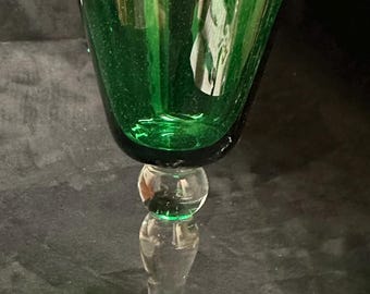 Vintage Hand-blown Emerald Green with Clear Stem Wine Glasses 8 1/4”H Set of 6.