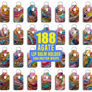 Op de afbeelding: Een verzameling lippenbalsemhouders met kleurrijke agaat-achtige ontwerpen. Elke houder heeft een metalen sleutelhanger en een witte plastic inzet. De houders hebben wervelende patronen in tinten goud, blauw, roze en paars.